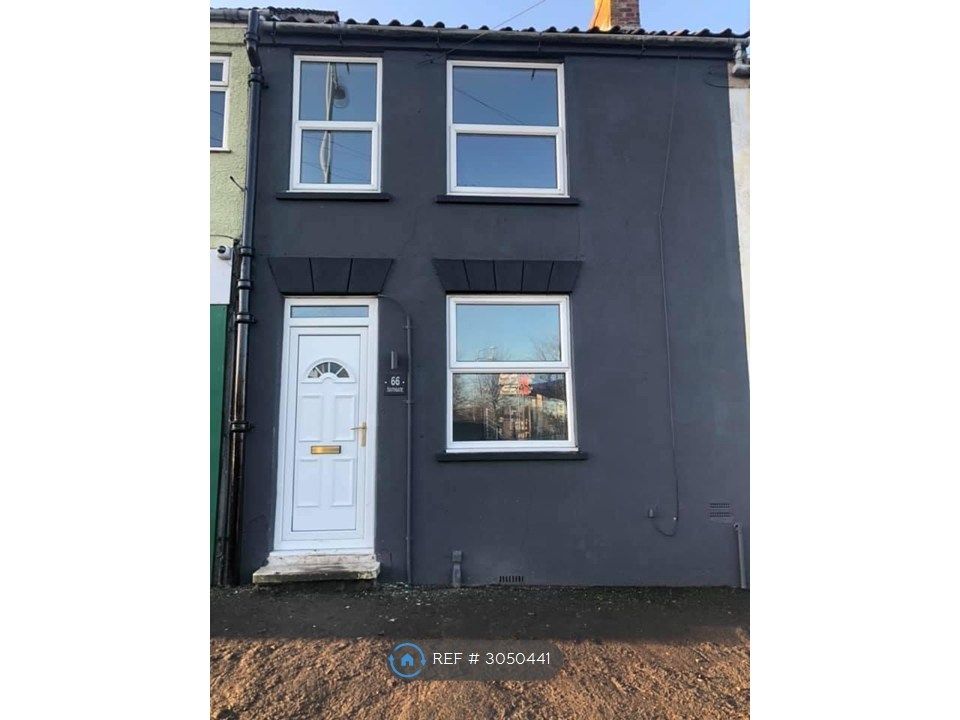 Property photo 1 of 11
