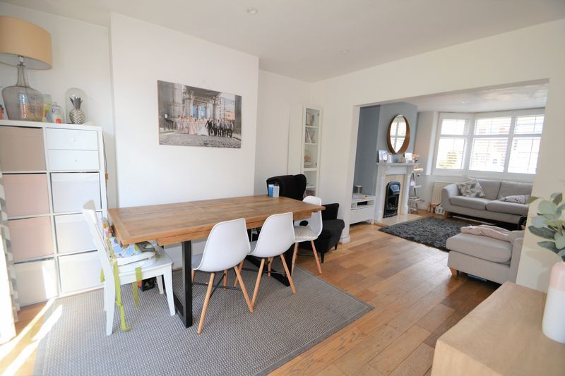 Property photo 1 of 26 Photo 6