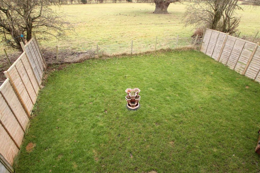 Property photo 2 of 12 Rear Garden