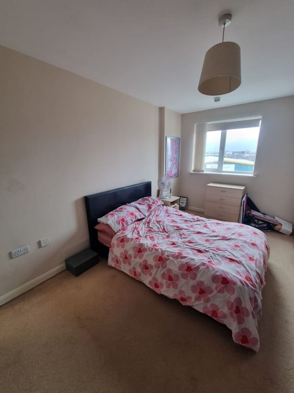 Property photo 3 of 6