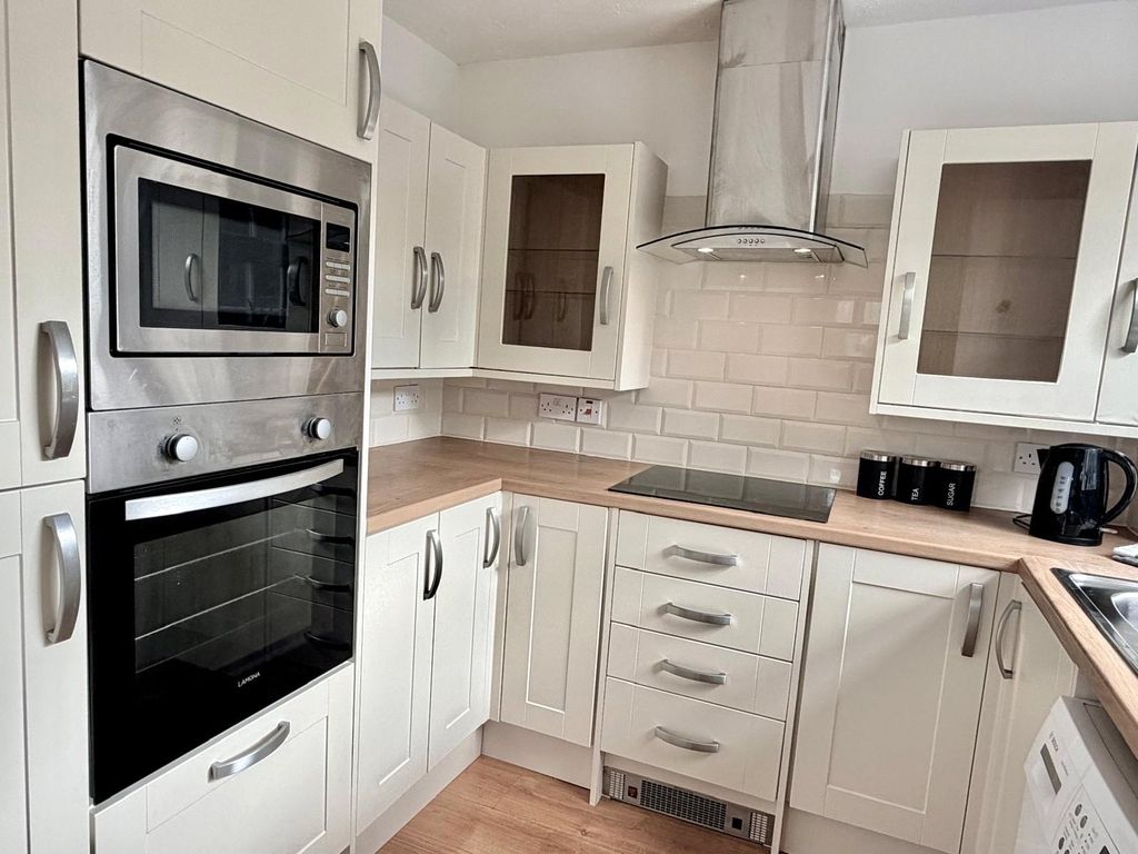 Property photo 3 of 10 Picture No. 29