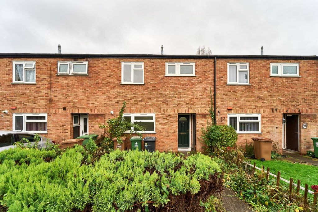 Property photo 2 of 21