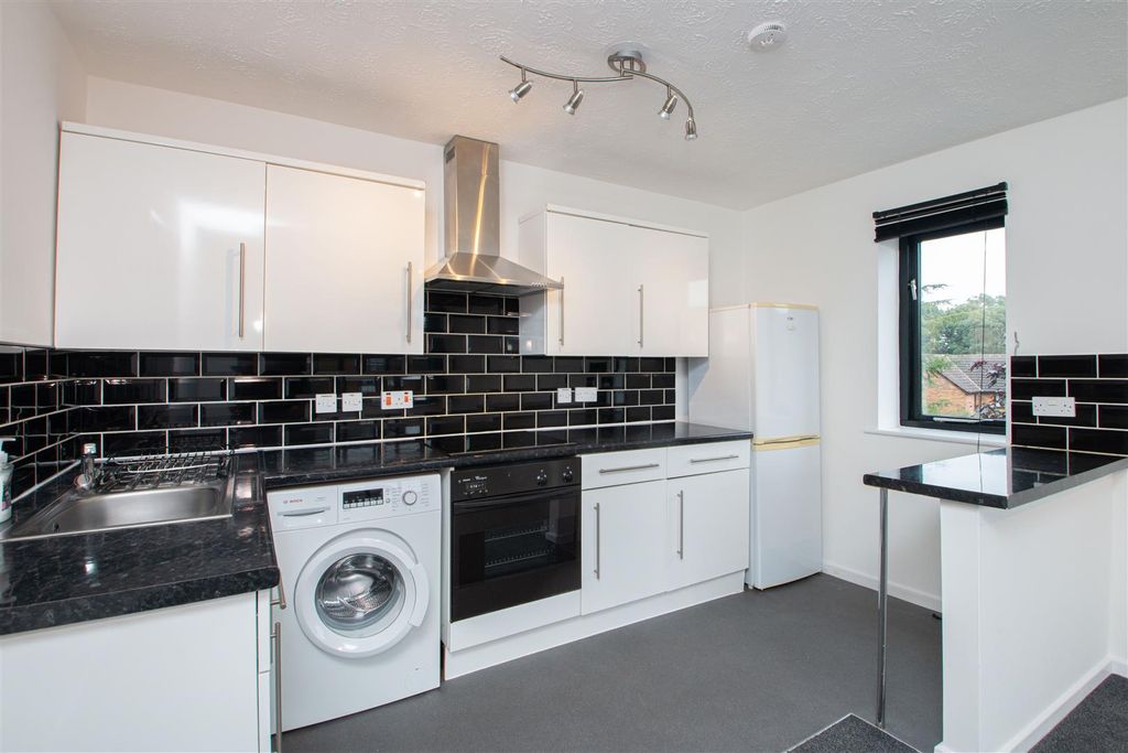 Property photo 1 of 8 55Spoon_4.Jpg