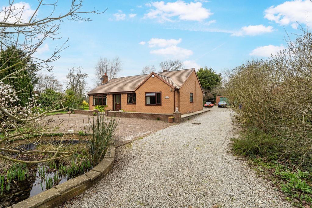 Property photo 1 of 15 Front