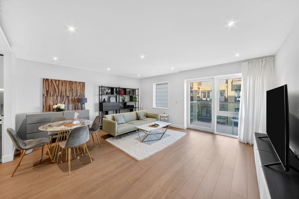 Property photo 2 of 19 Picture No. 14