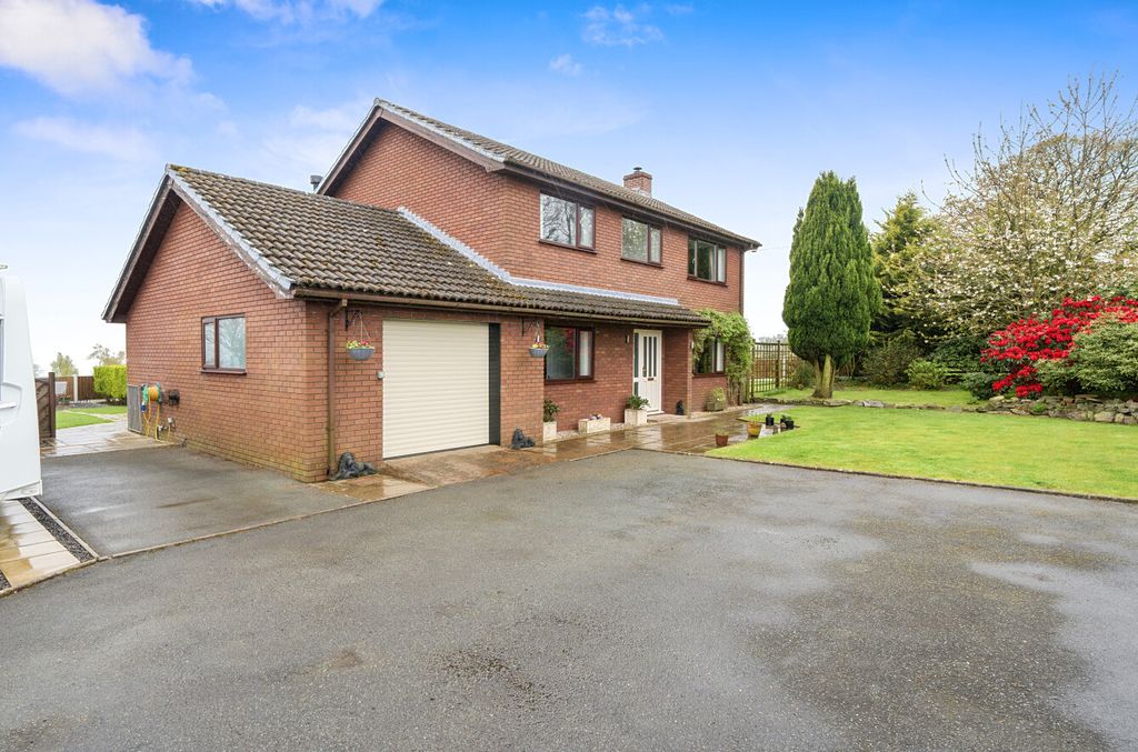 Property photo 1 of 22 1440921-2-69E216A...