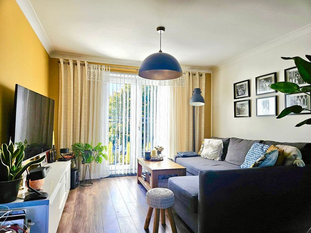 Property photo 3 of 15