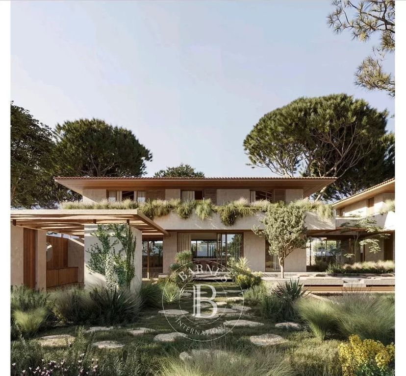 Property photo 1 of 3