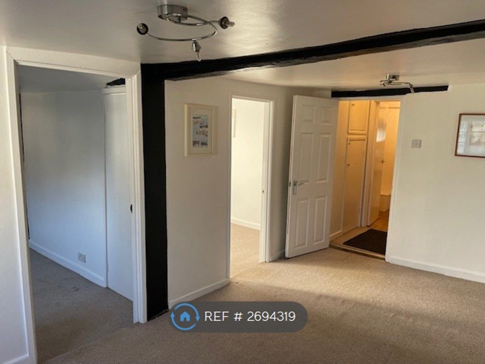 Property photo 3 of 30