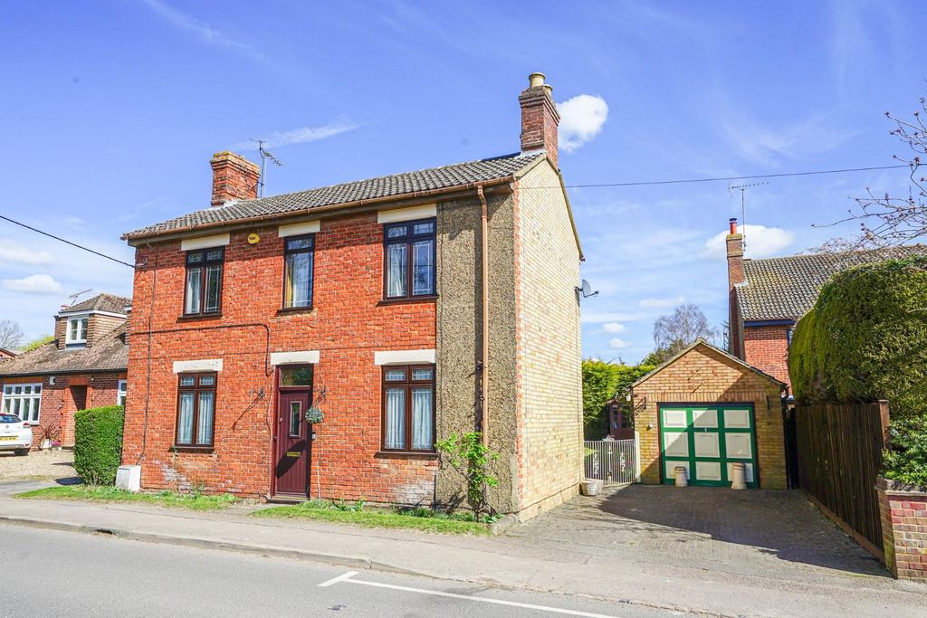 Property photo 1 of 22