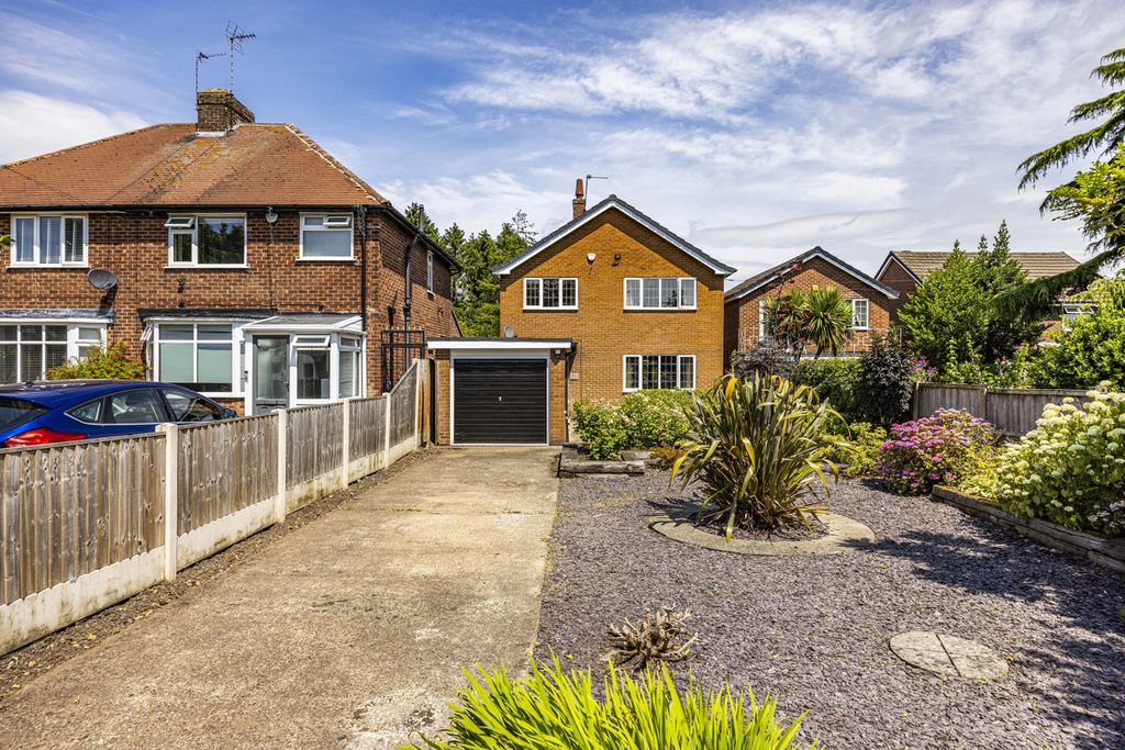 Property photo 1 of 30