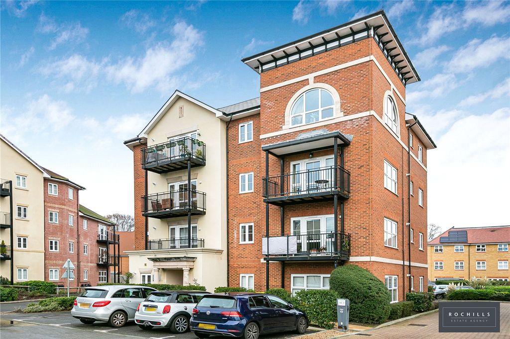 Property photo 1 of 19 Picture No. 02