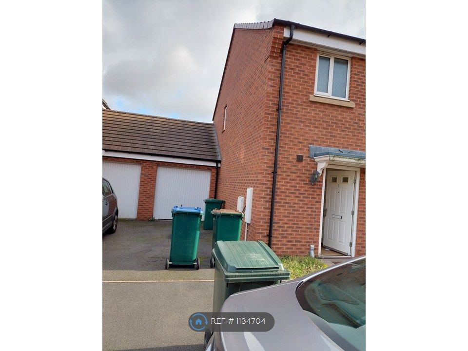 Property photo 2 of 11