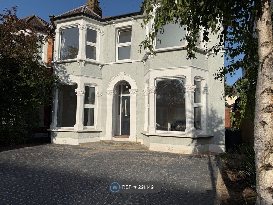 Property photo 1 of 21