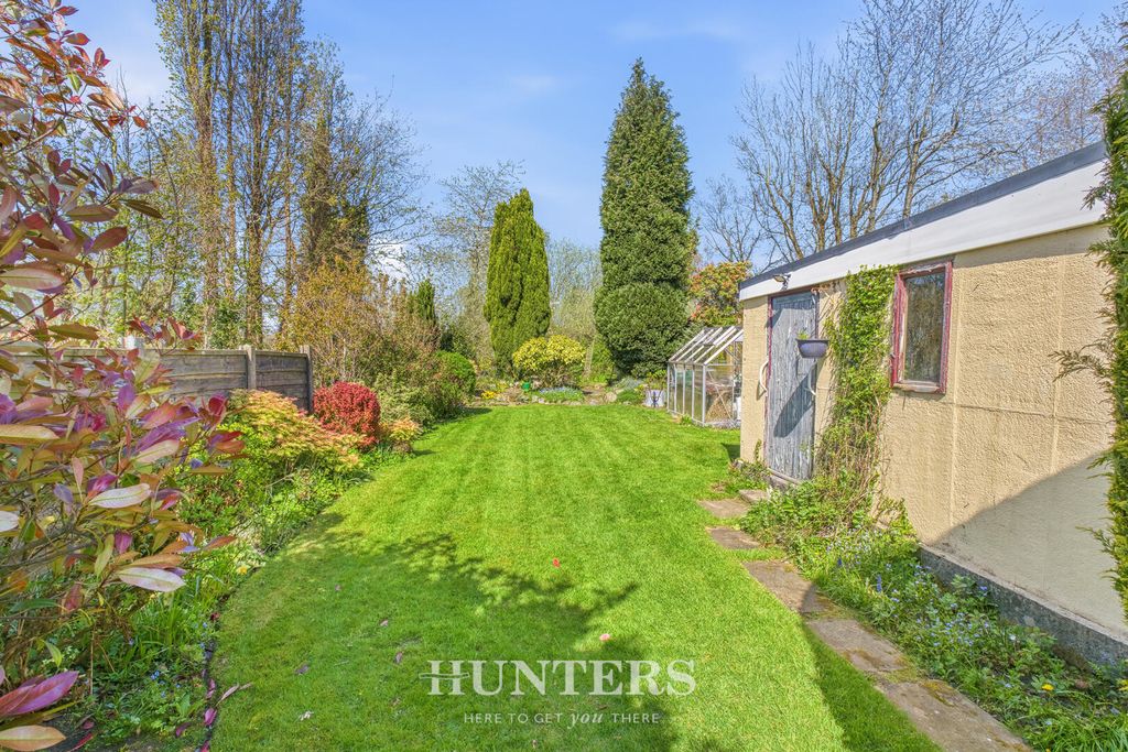 Property photo 2 of 21 Rear Garden