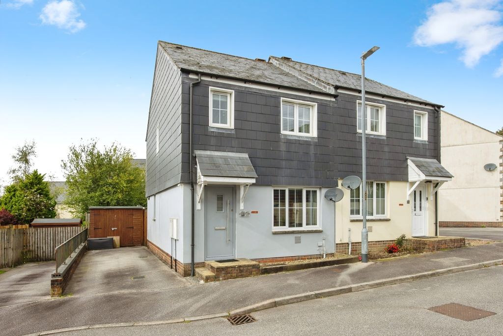 Property photo 1 of 14 Photo