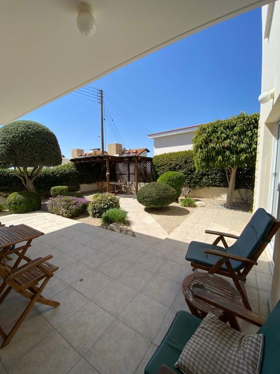 Property photo 2 of 24