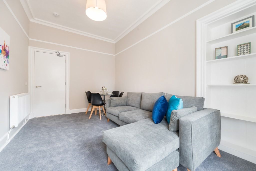 Property photo 2 of 17 Photo 2