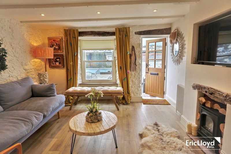 Property photo 3 of 28 Photo 33