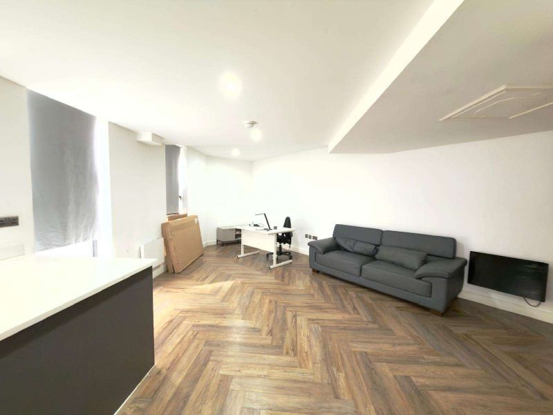 Property photo 2 of 3