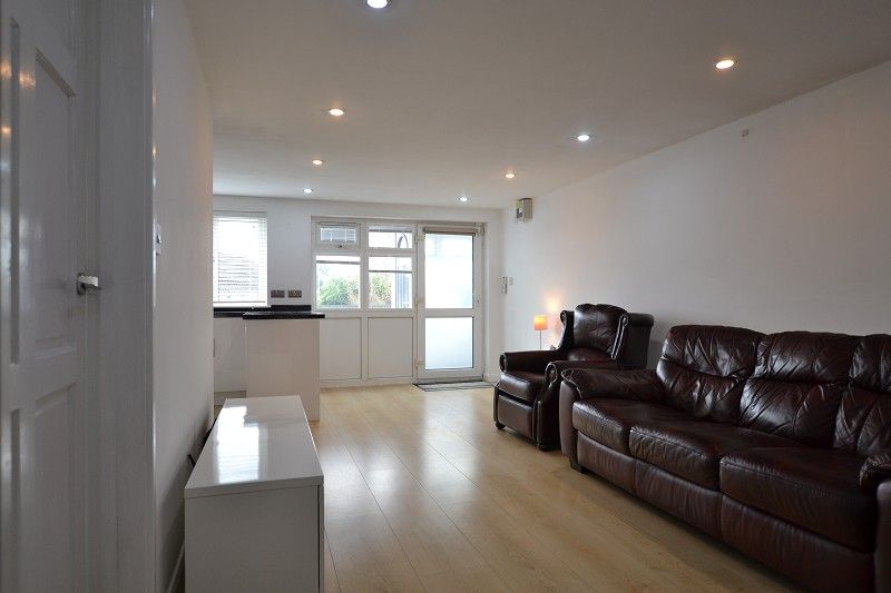 Additional image 3 of 1 bed detached bungalow for saleLon-Y-Rhyd, Rhiwbina, Cardiff. CF14