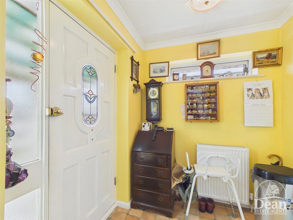 Property photo 2 of 18