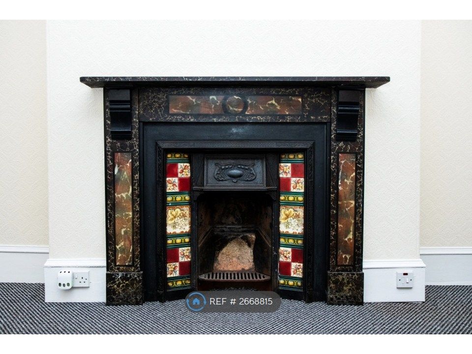 Property photo 2 of 18 Living Room Fire Place