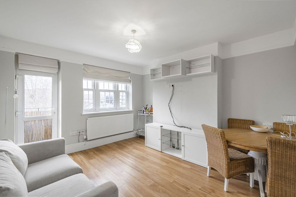 Property photo 2 of 7 Picture No. 01