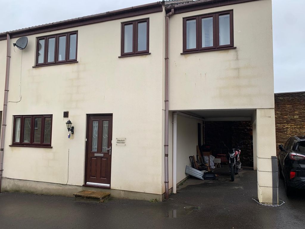 Property photo 3 of 4 External 1 - 3.Jpg