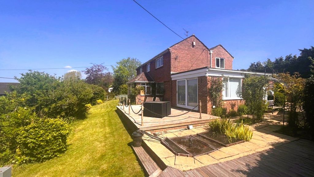 Property photo 1 of 16 Picture No. 54