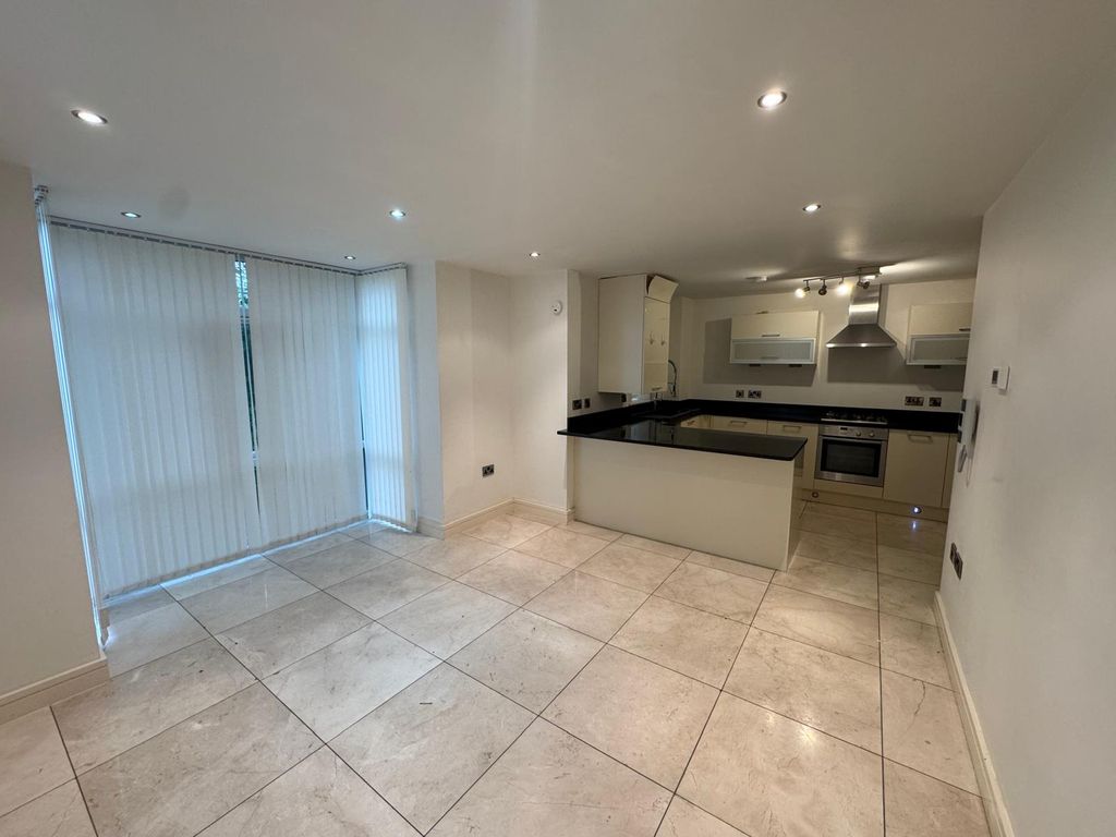 Property photo 3 of 6 Open Kitchen/ Living