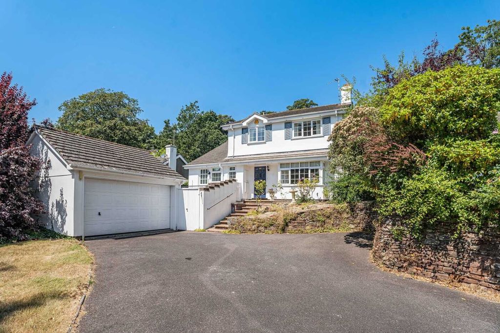Property photo 1 of 23