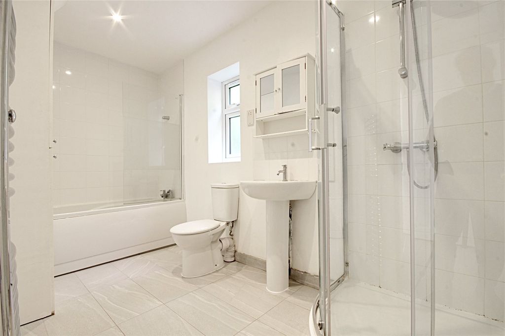 Property photo 1 of 10 Picture No. 07