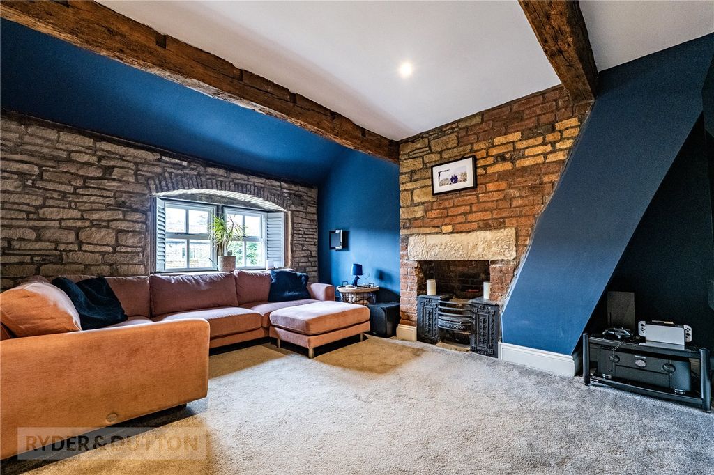 Property photo 1 of 39 Picture No. 29
