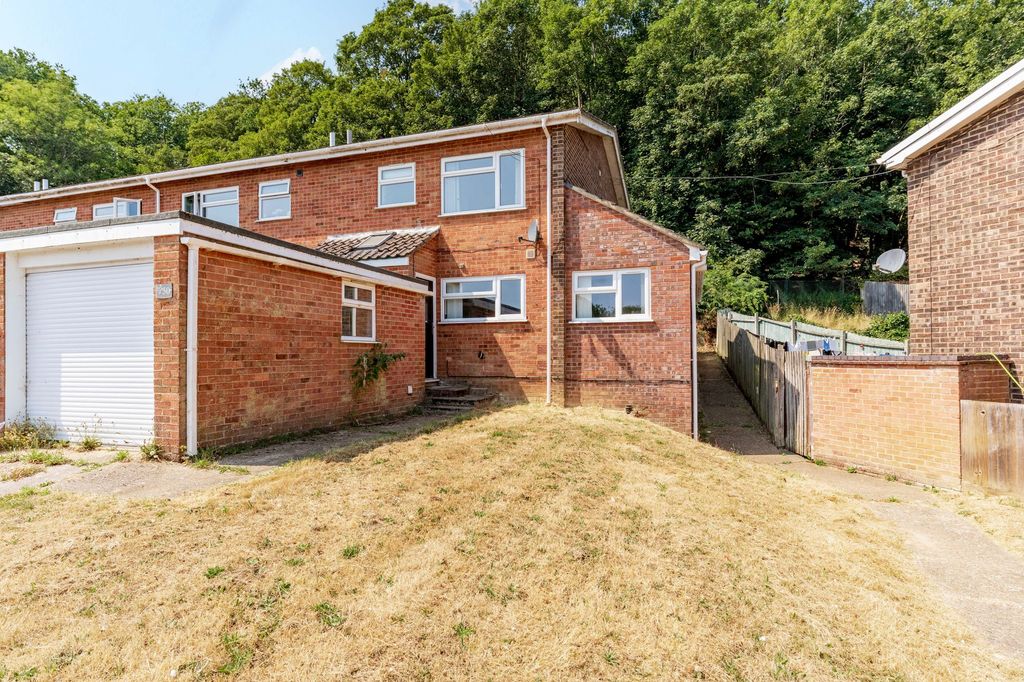 Property photo 1 of 15