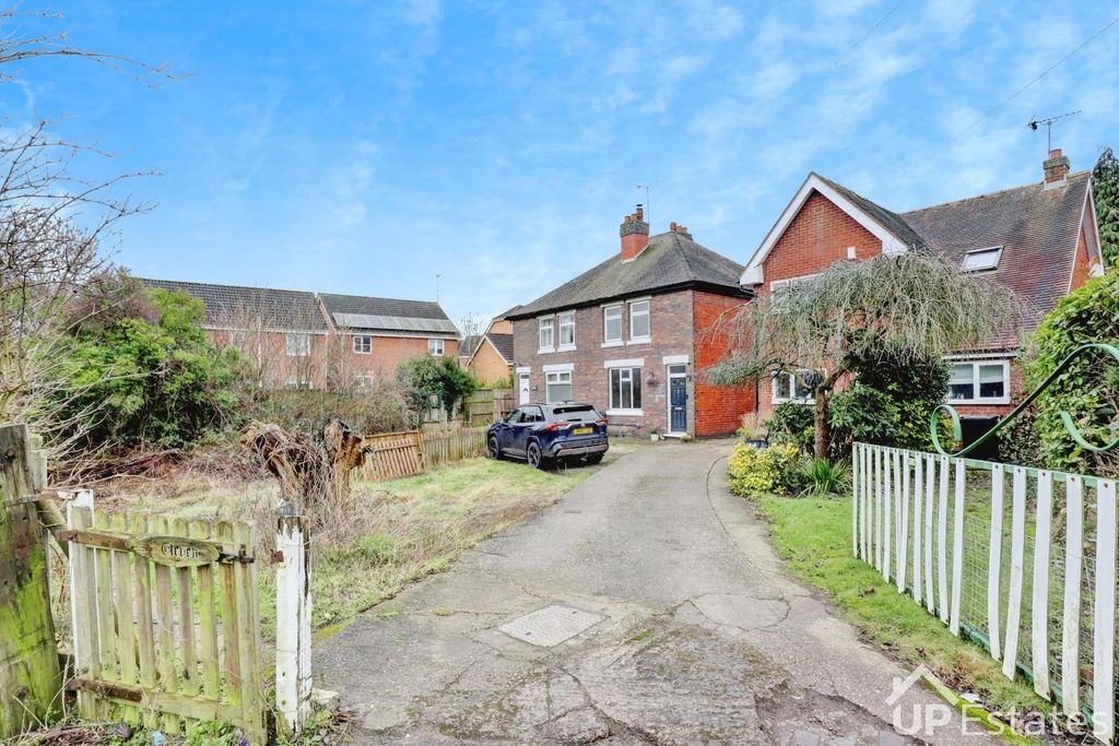 Property photo 1 of 13 Front Aspect