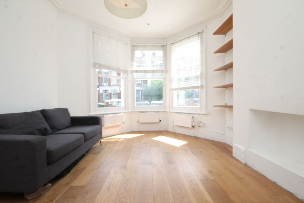 Property photo 2 of 9 Reception