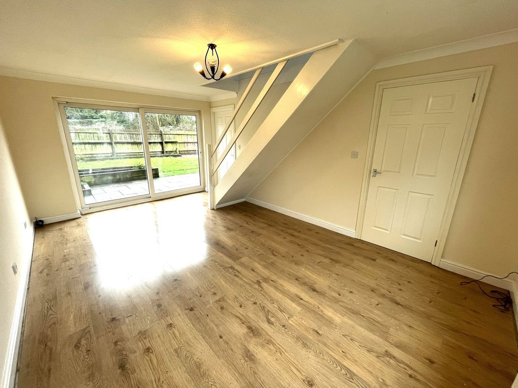 Property photo 2 of 12 Not Specified