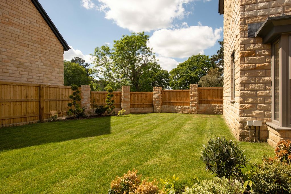 Property photo 3 of 9 Garden At Imperial Court, Burley In Wharfedale