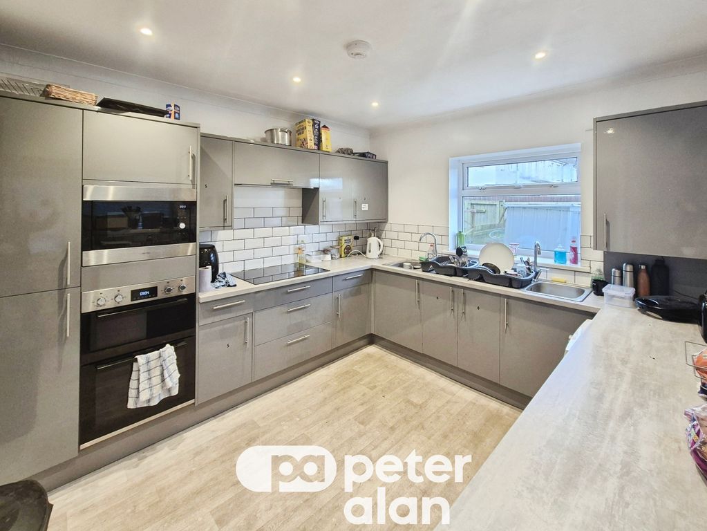 Property photo 2 of 10 Image