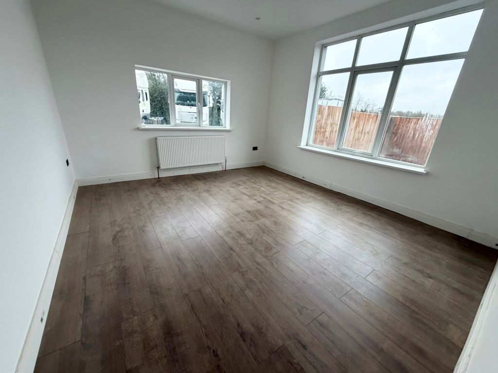 Property photo 2 of 3