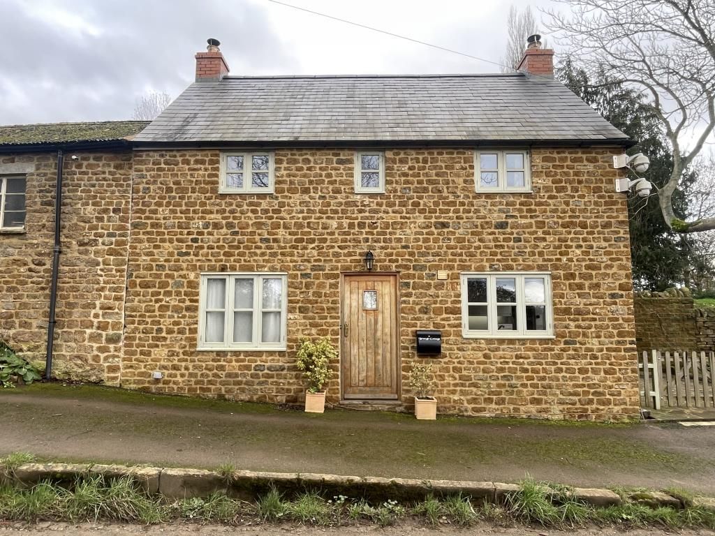 Property photo 2 of 11 External