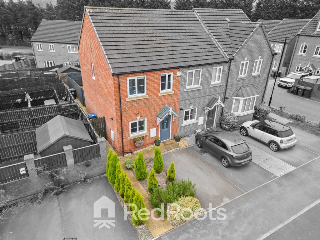 Property photo 2 of 25 4976791