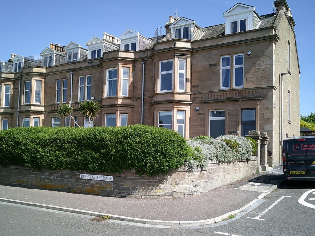 Property photo 1 of 39