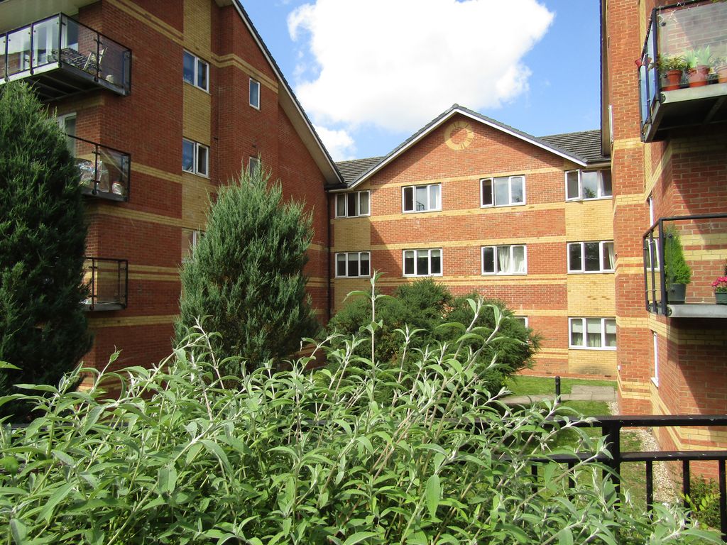 Property photo 1 of 6