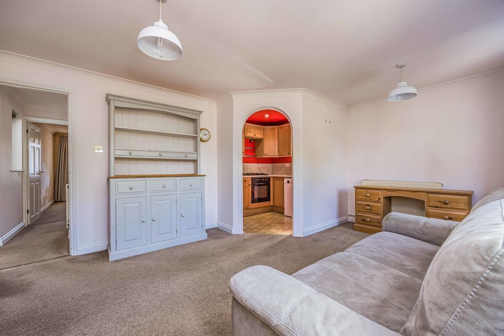 Property photo 3 of 14 Photo 10