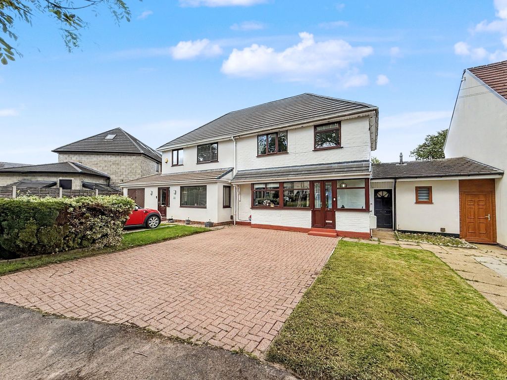Property photo 1 of 30