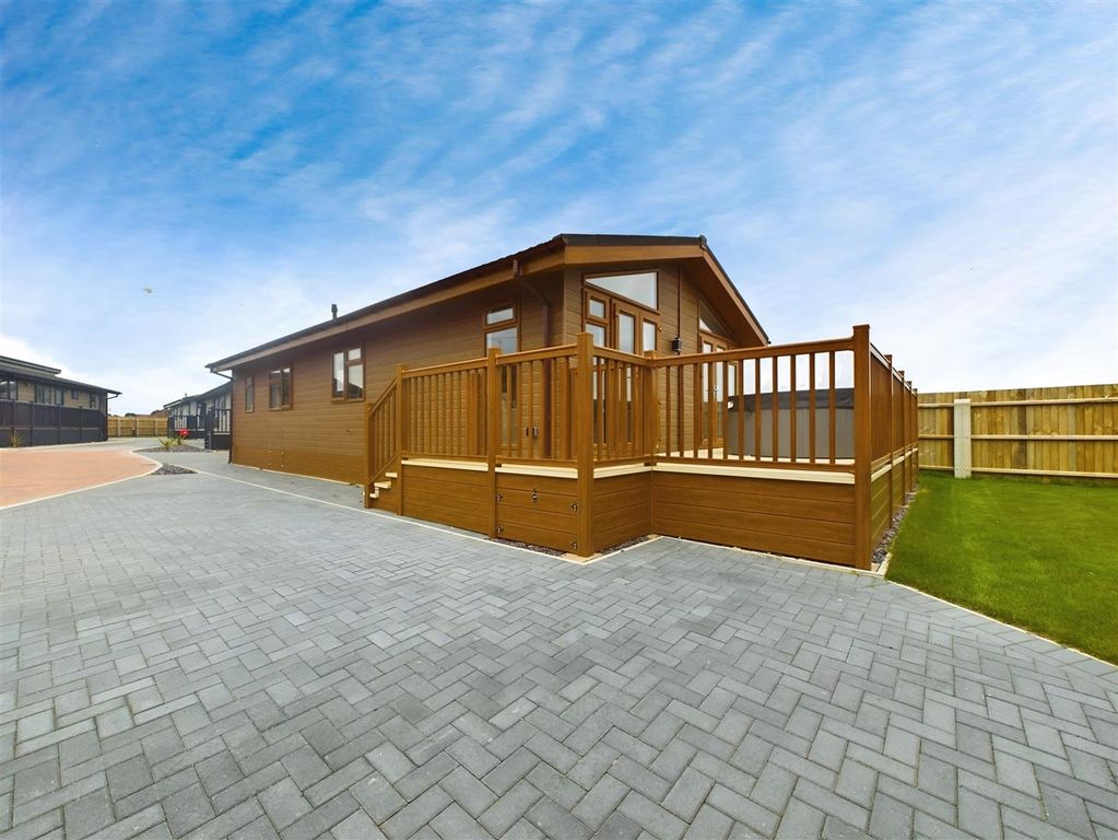 Property photo 1 of 11 13Dfb55F-Cam02546G0-Pr0181-Still011.Jpg