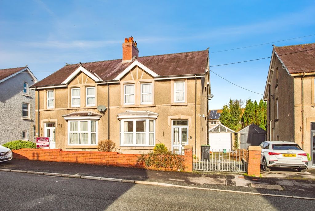 Property photo 1 of 20 Pbox-Img.Jpg