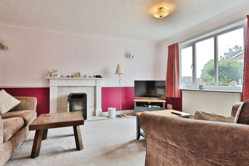 Property photo 2 of 16 4444844